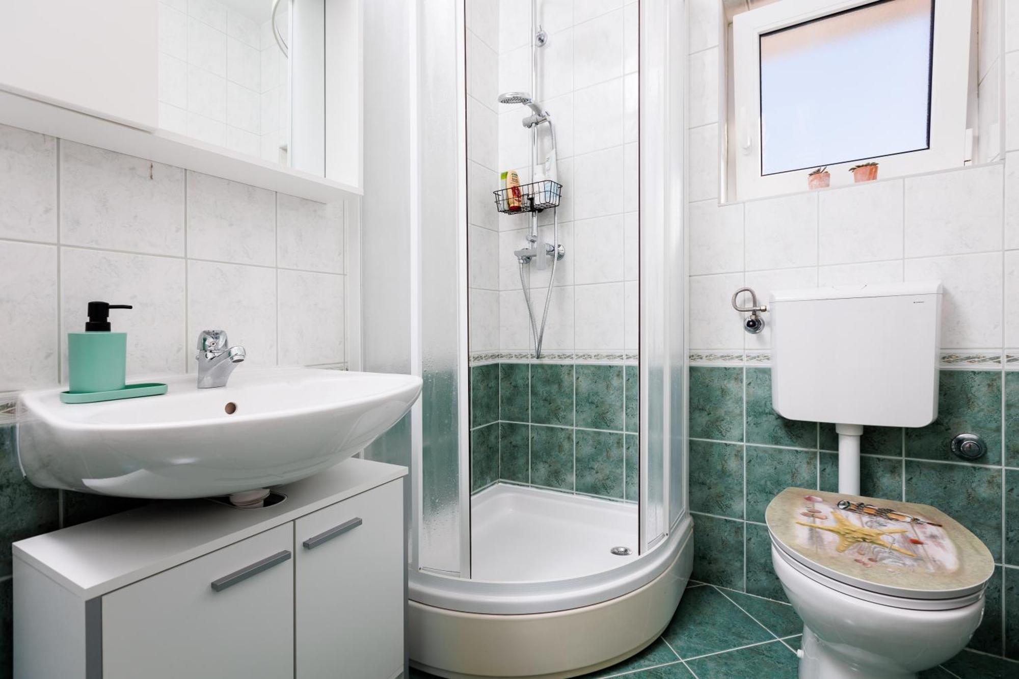Summer Breeze Apartment - Quiet Place With A Spectacular View And A Garden Šibenik Buitenkant foto