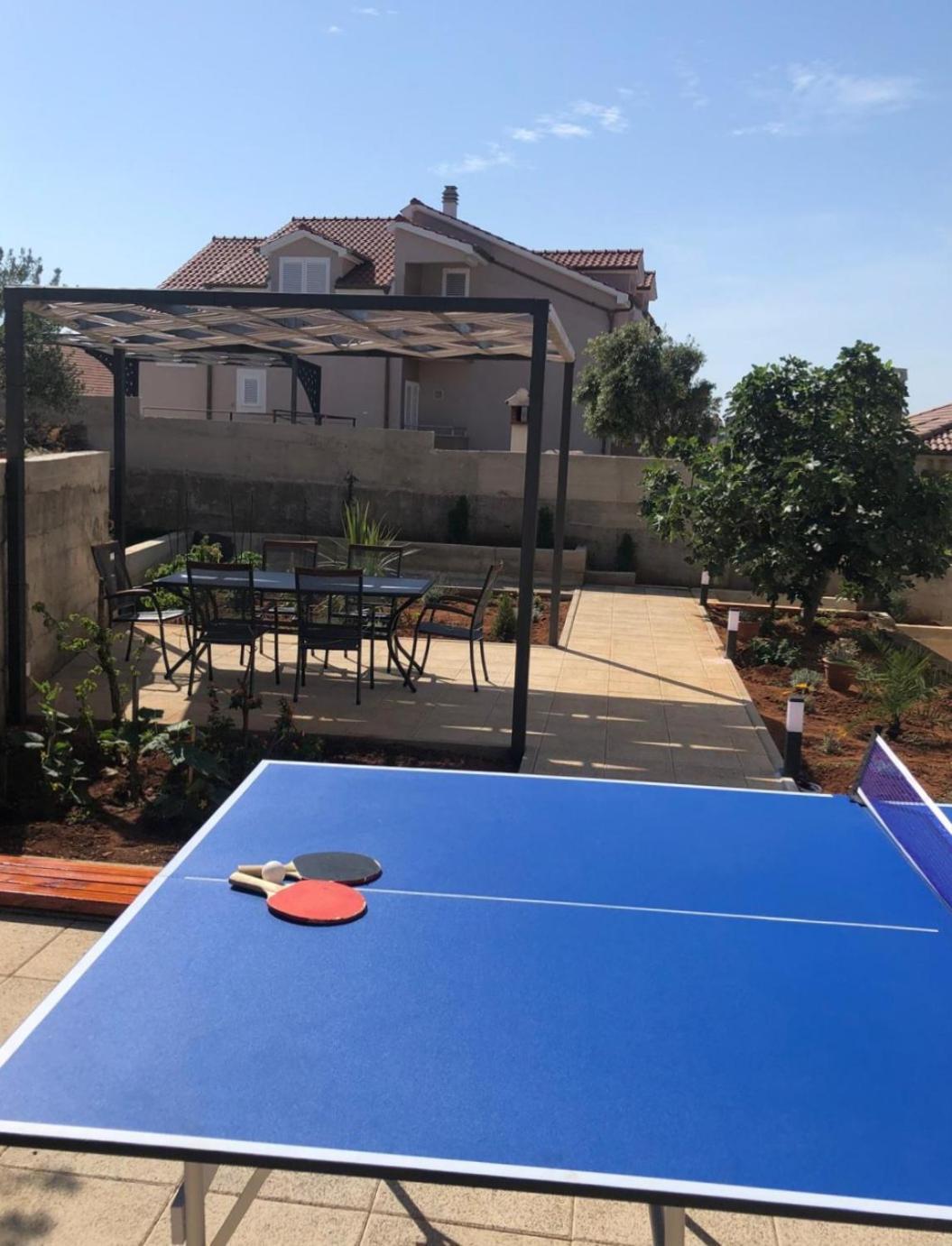 Summer Breeze Apartment - Quiet Place With A Spectacular View And A Garden Šibenik Buitenkant foto